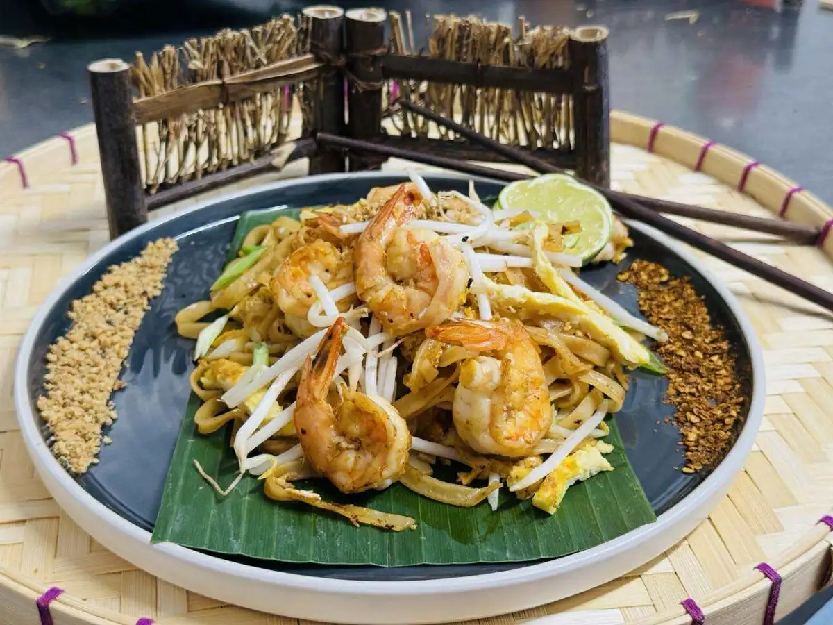 Pad thai